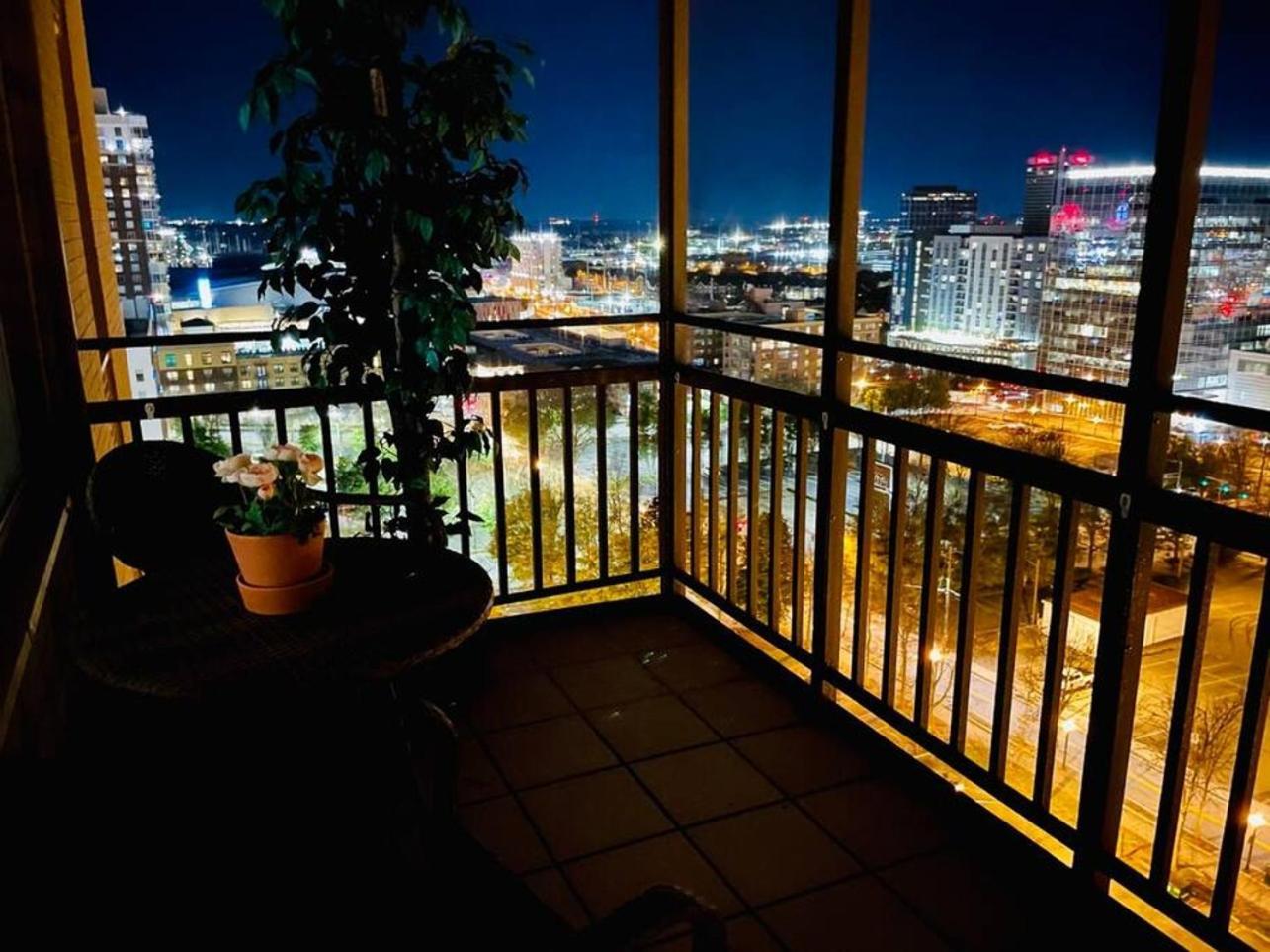 Stayatl High Rise Condo Downtown Atl With Views Atlanta Eksteriør billede
